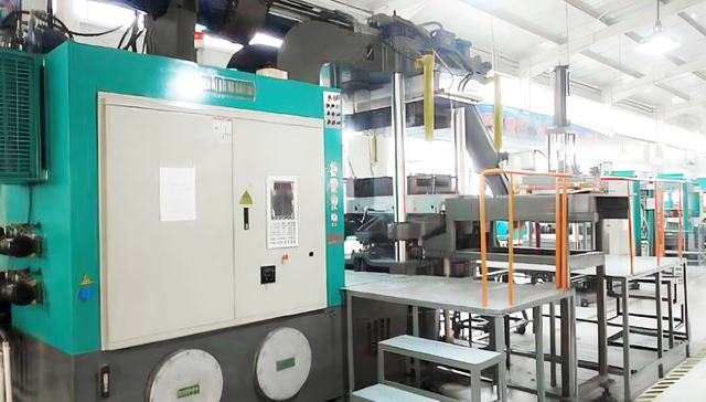 Rubber Injection Molding Machine